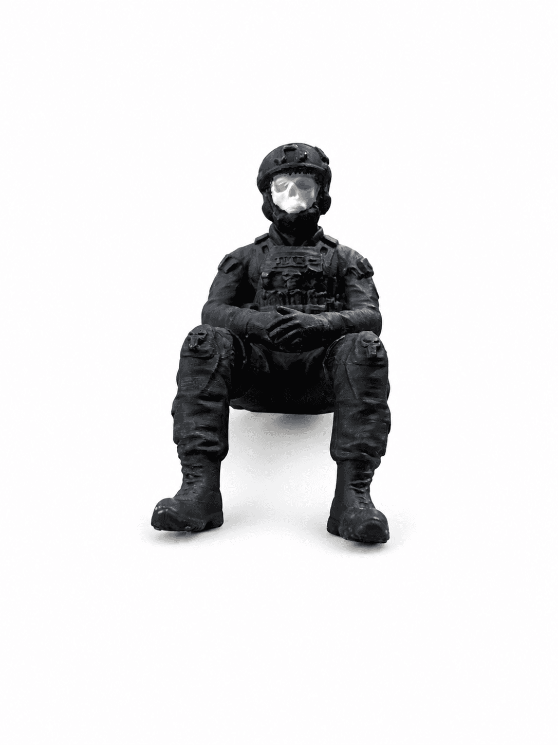 فیگور لبه‌نشین سرباز گوست|GHOST Soldier